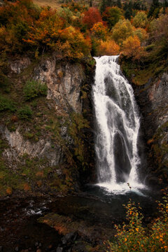 Oto&ntilde;o en Sauth deth pish, Vielha, Val de aran