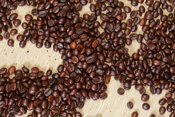 coffee beans on the wooden table