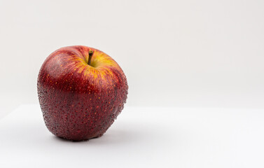 Red apple