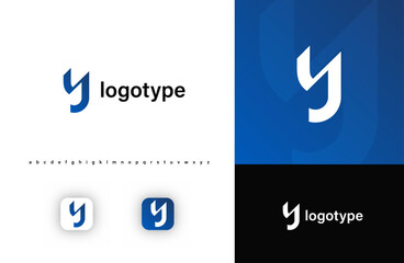 Sporty futuristic angular logo. Sharp geometric dynamic edges letter y. Minimalist innovative emblem for tech, game app, music, sport, design agency, digital space identity. Vector illustration