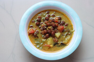 Kala chana masala, Indian-style black chickpea curry