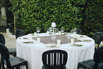table setting in a restaurant