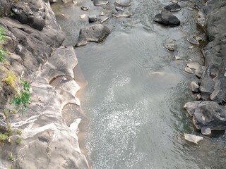 AESTHETIC ARCHITECTURE NATURAL rocks that are in the river and are a challenge for white water rafting observers are called stoppers and cushions.