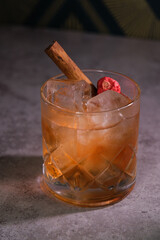 old fashioned whiskey cocktail