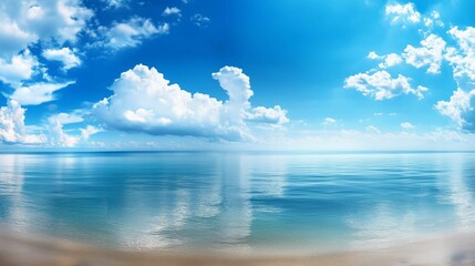 Obraz premium Sea, blue sky and white clouds, wide-angle view 