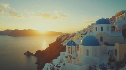Obraz premium Santorini, Greece in Golden Sunset.