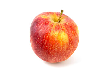 pomme rouge et jaune, en gros plan, isolée sur un fond blanc