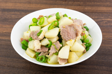 A dish of home-cooked yam fried meat