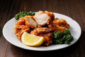 鶏の唐揚げ　Japanese fried chicken