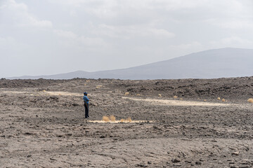 Volcanic landscape near the active volcano Mount Erta Ale, Ethiopia © Torsten Pursche