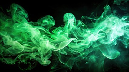 Obraz premium Reflected very light and translucent green smoke on a black background
