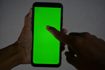 hand holding smartphone