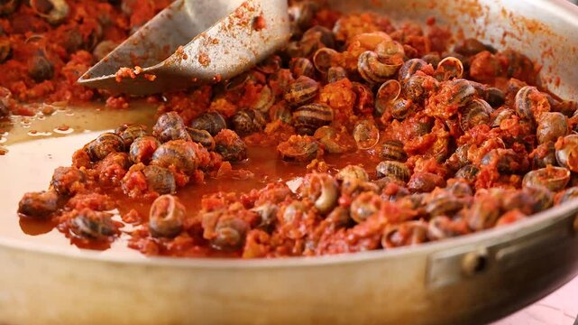 Cooking Escargot in Tomato Sauce