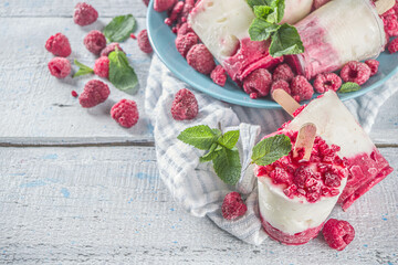 Homemade raspberry yogurt popsicle