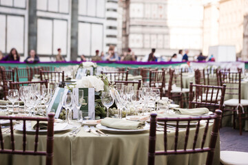 Elegant Outdoor Banquet Setup 