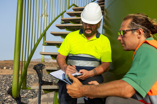 Disabled inspector working on renewable energy project