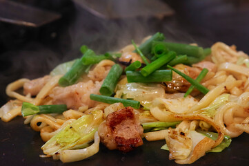 兵庫県佐用町の名物、ホルモンうどん