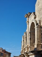Ar&egrave;ne Nimes