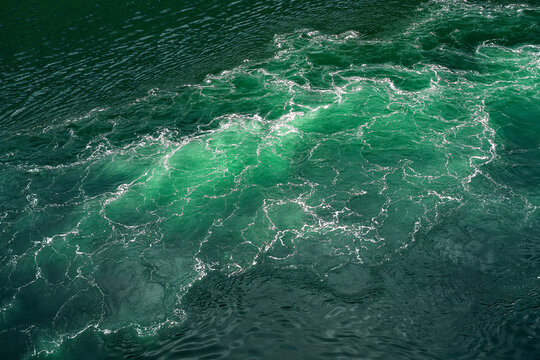 Bugwelle eines F&auml;hrschiffes