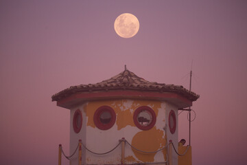 Full Moon seen from the city of Florian&oacute;polis Brazil on July 3, 2023