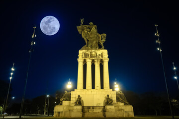 Super Full Moon seen from the city of S&atilde;o Paulo Brazil on August 30, 2023