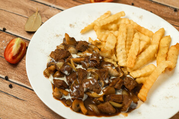 Beef Stew with Mushroom and French Fries