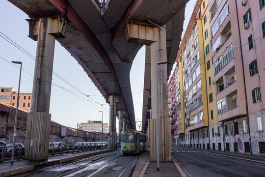 Elevated road and green tram in the eastern part of Rome. Pigneto, Tangenziale. Rome, Italy, 2023. 