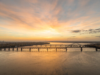 Fototapeta premium sunrise on St. Laurence River