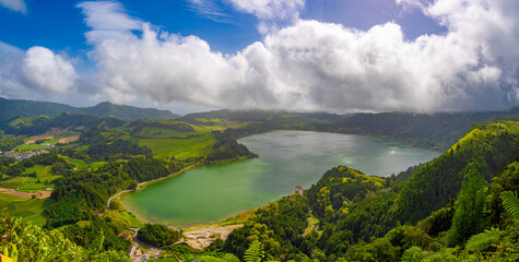 Fototapeta premium View of the Lagoa das Furnas from the Pico do Ferro viewpoint, São Miguel Island, Azores Islands, Portugal
