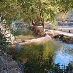 city ​​streets, nature landscape, beautiful scenery, energetic life