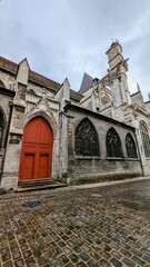 TROYES (Aube)