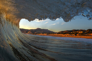 crashing waves 