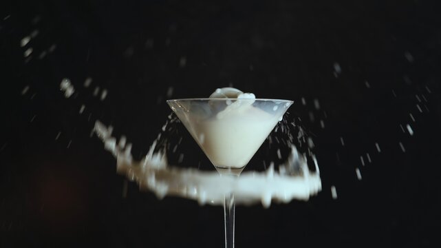 Lait di Riz en verre, blanc, noir, clair, transparent, boire