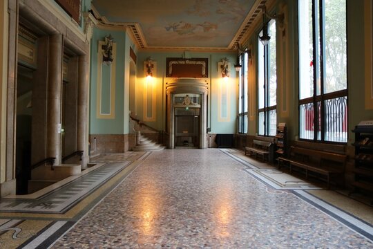 Le palais de Bondy, qui comporte salle d'exposition, salle de concert et th&eacute;&acirc;tre de Guignol, ville de Lyon, d&eacute;partement du Rh&ocirc;ne, France