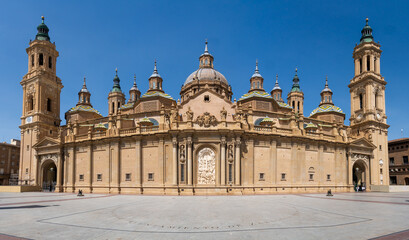 Cathedral-Basilica of Our Lady of the Pillar in, Basilica, Zaragoza, Spain