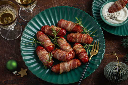 Pigs in blankets