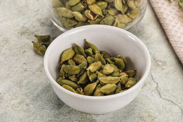 Dry Cardamom - aroma seasoning flavour