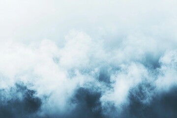 Obraz premium A soft, ethereal sky with a hint of blue and white, creating a serene and dream-like atmosphere.