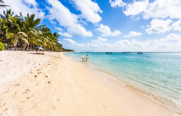 Plage paradisiaque du Morne, île Maurice 