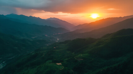 Fototapeta premium The sunset in the valley, wallpaper, a colorful natural phenomenon that is so beautiful