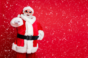 Portrait of his he cheerful cheery fat overweight plump gray-haired bearded man mocking making fool humorous hilarious jokes win winner isolated over bright vivid shine red background