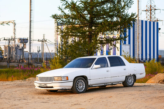 Cadillac Sedan DeVille