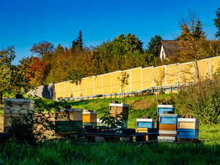 Lärmschutzwand an einer Bundesstrasse