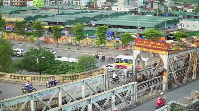 Vietnam - Hanoi, Long Bien Bridge