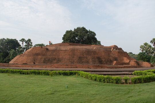 "sujata stupa", a buddhit archeological site with great importance in buddhism, bodh gaya, india