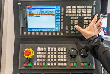 CNC programing. Cnc machine desktop programing. The CNC lathe machine or Turning machine. Turning...