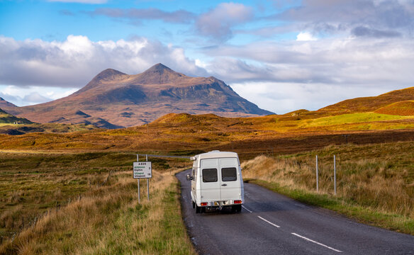 Fototapeta The road to Ulapool travelling the NC500 Scotland