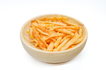 Pile of wonton chips in a wooden bowl