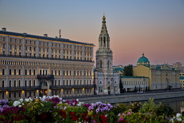 Early morning on the streets of Moscow.