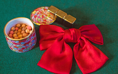 Women's make up shiny powder and accessories, beauty products, powder and other cosmetics. Shopping...